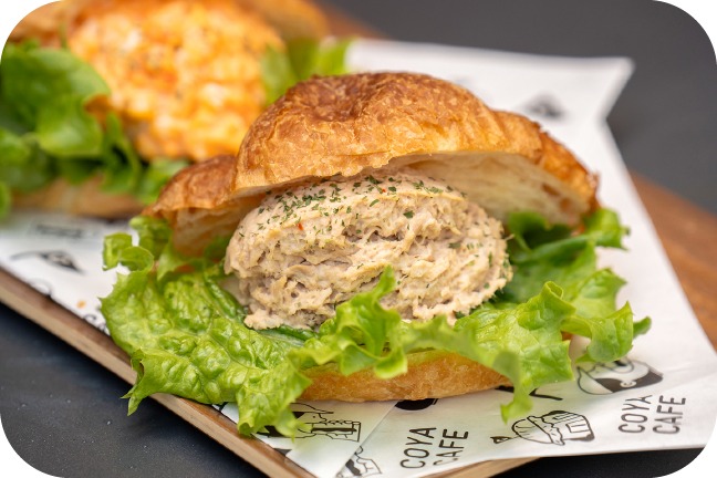 クロワッサンツナサンド